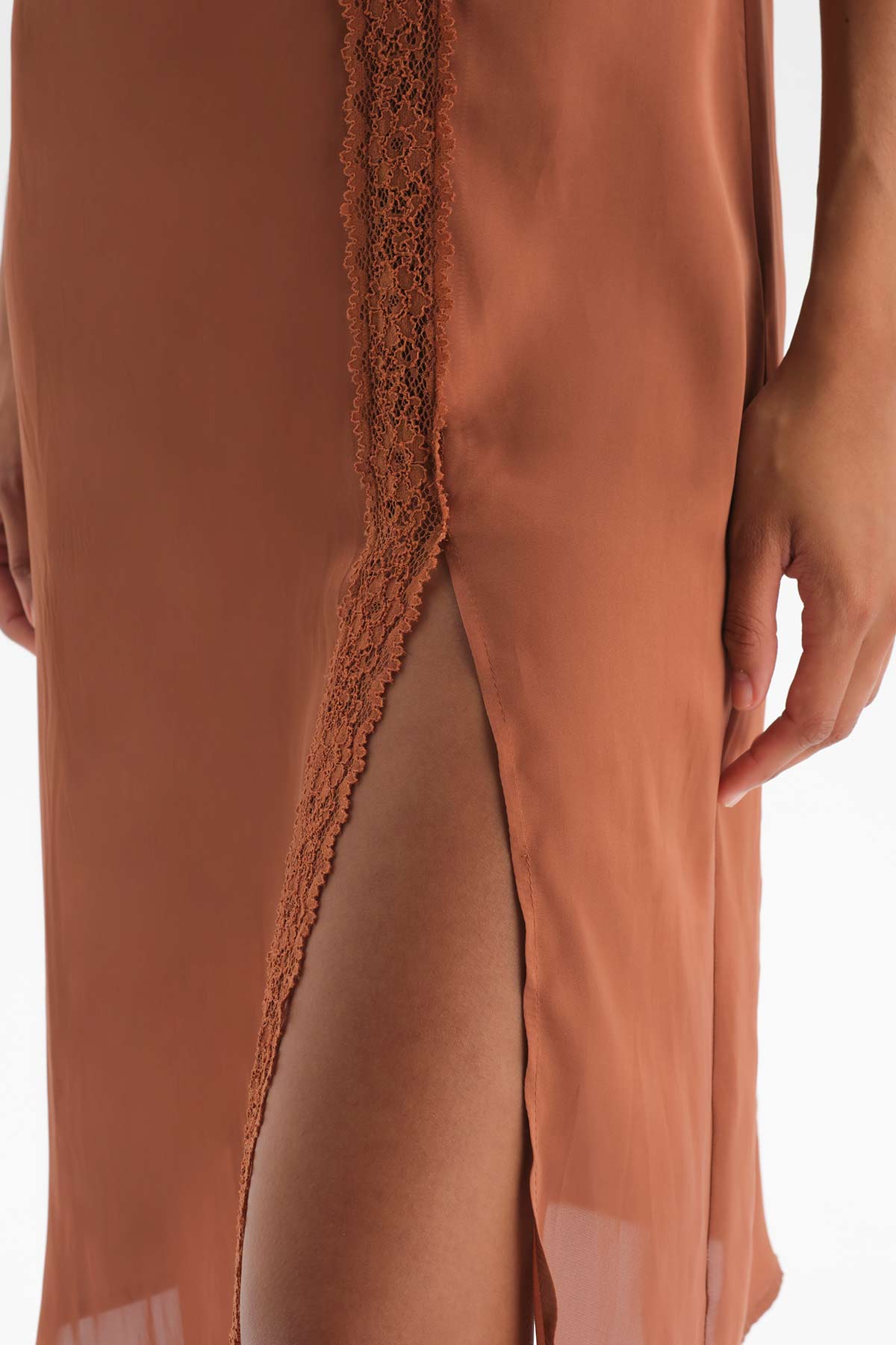 BROWN NIGHTIE
