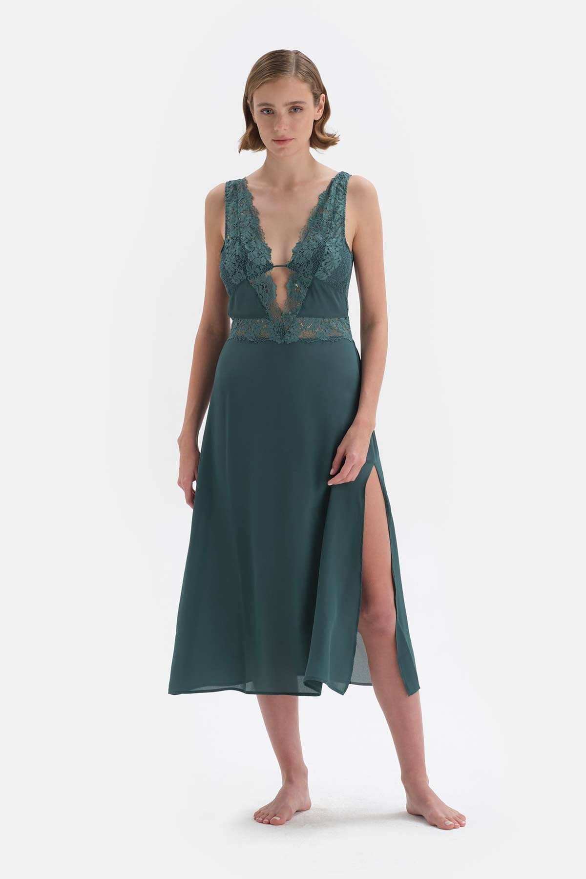 GREEN NIGHTIE