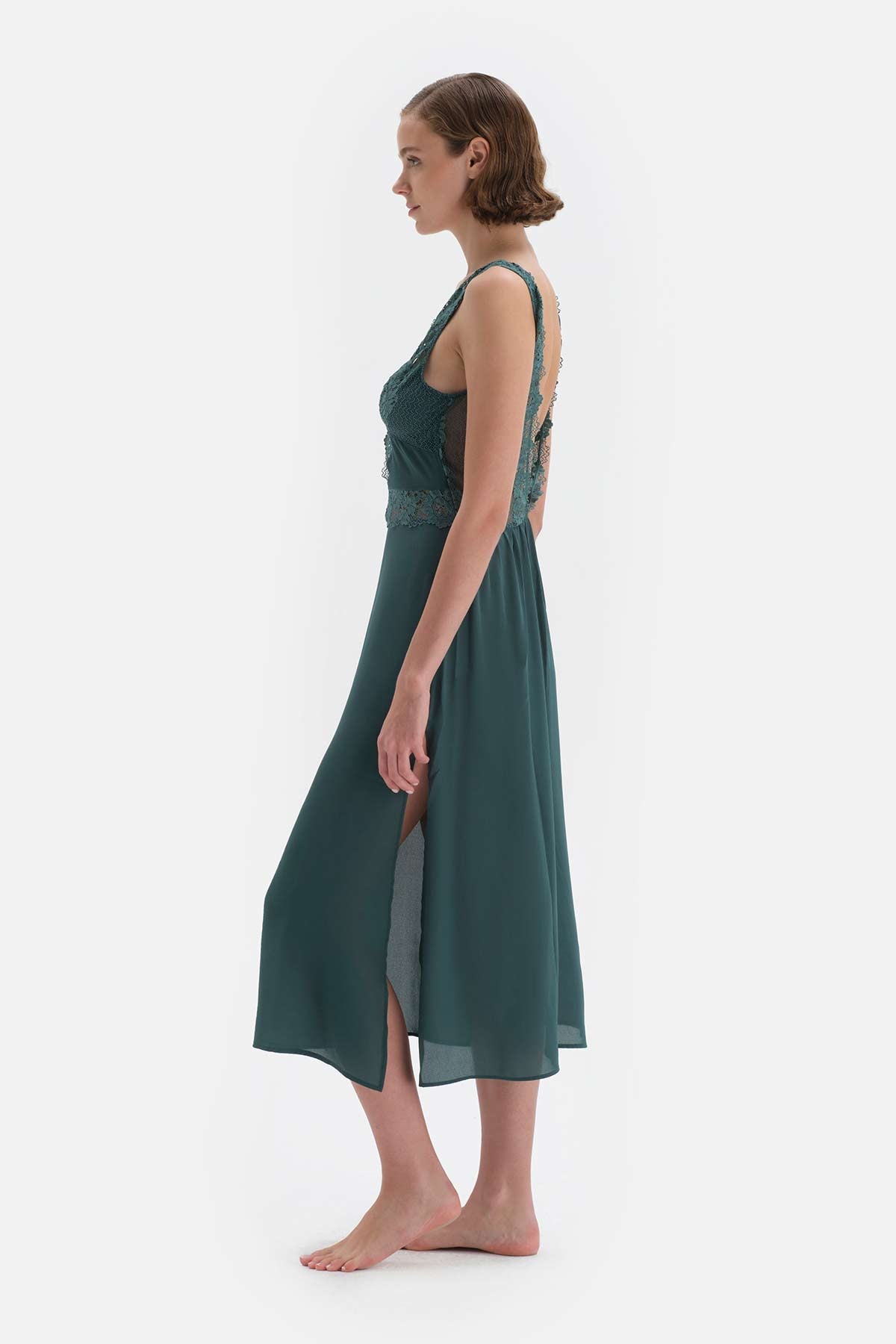 GREEN NIGHTIE