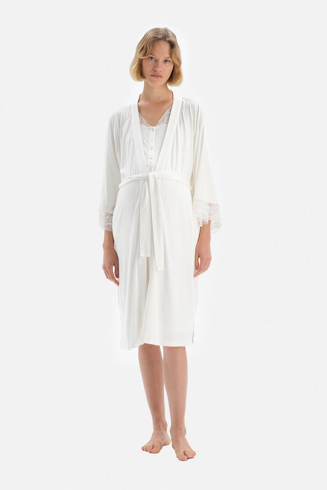 ECRU ROBE