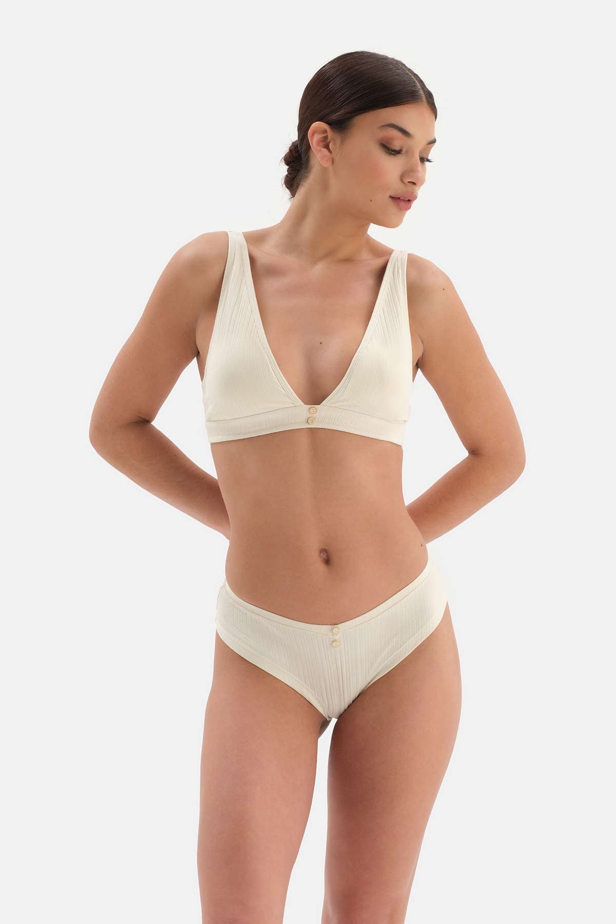 ECRU BRALETTE