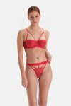 RED BRA