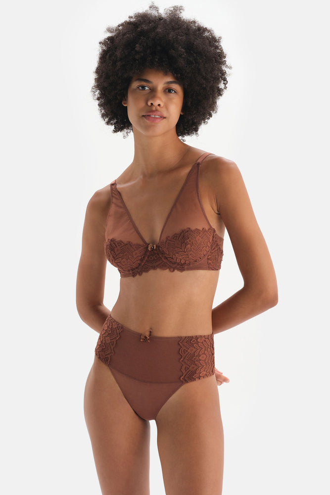 BROWN SLIP