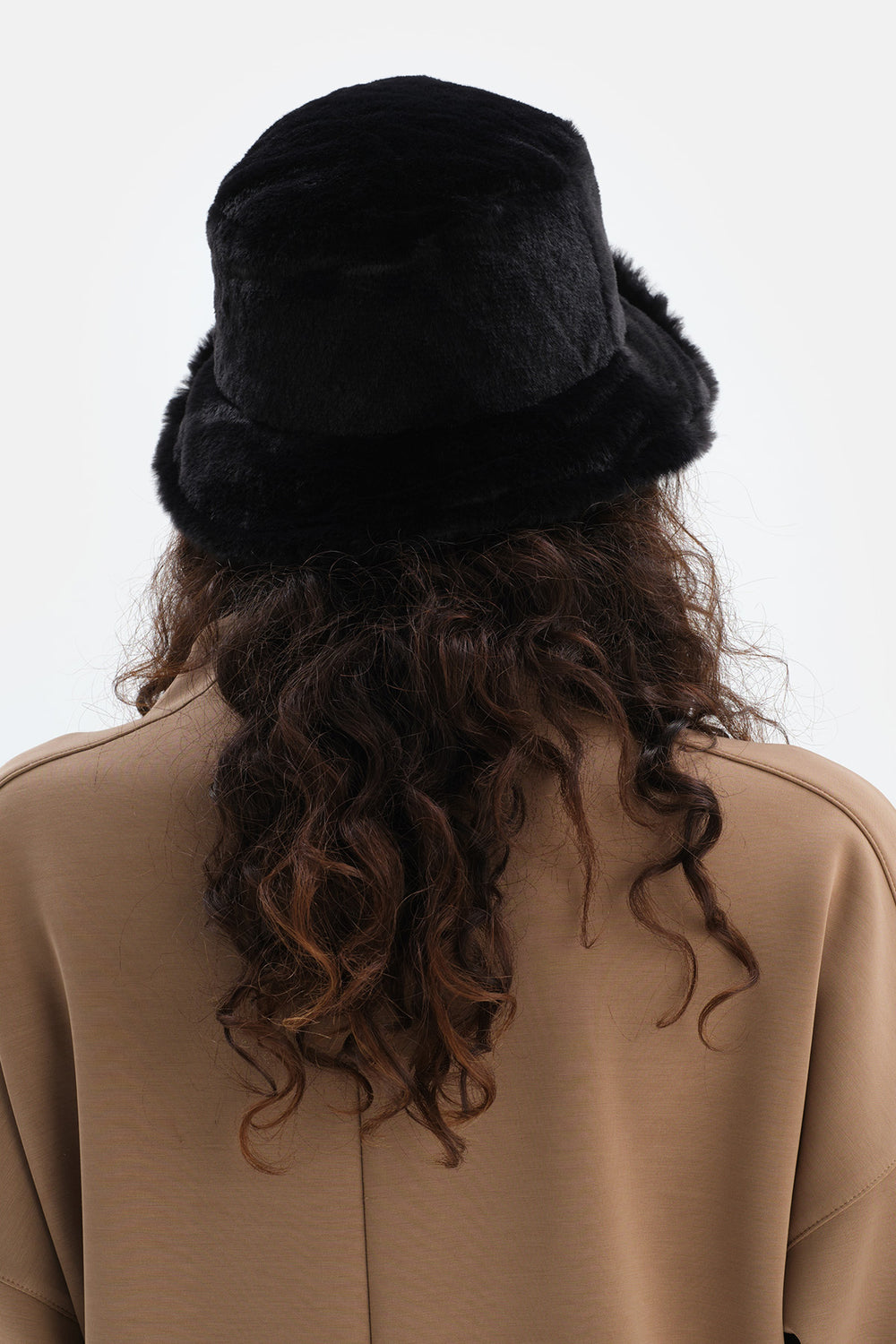 BLACK HAT