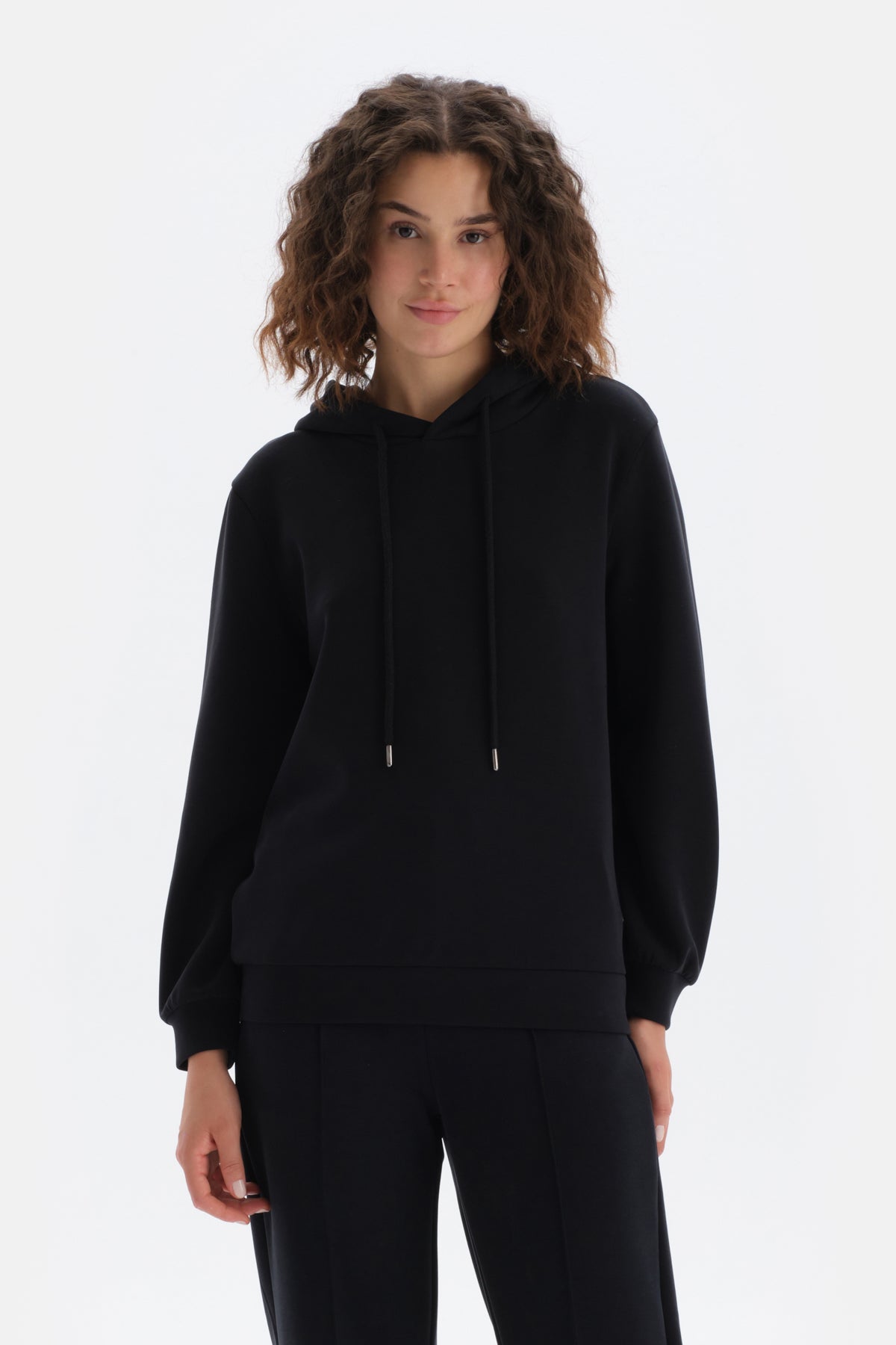 Black HOODED BASIC SWEATSHIRT