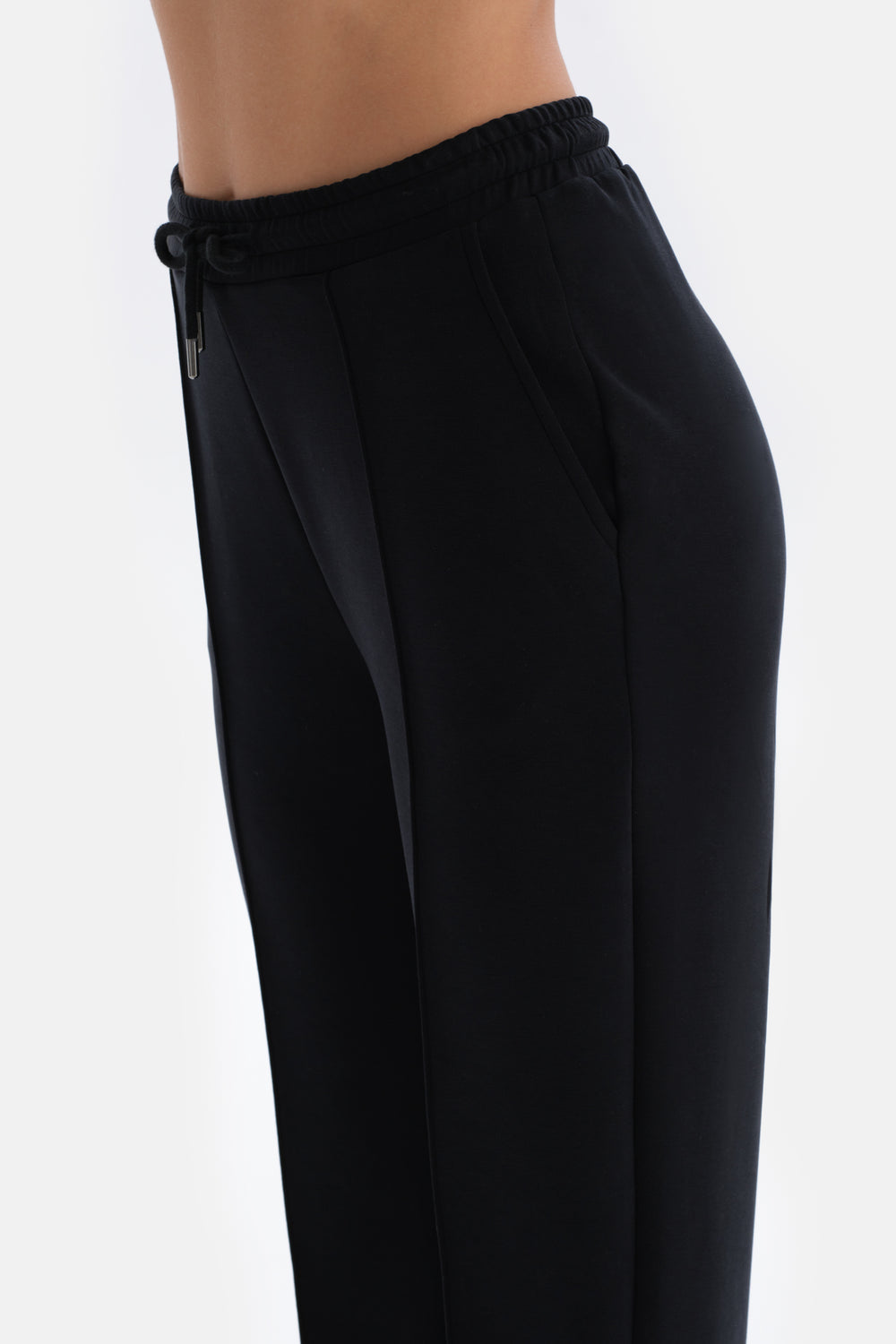 Siyah Bol Paça Modal Eşofman Altı