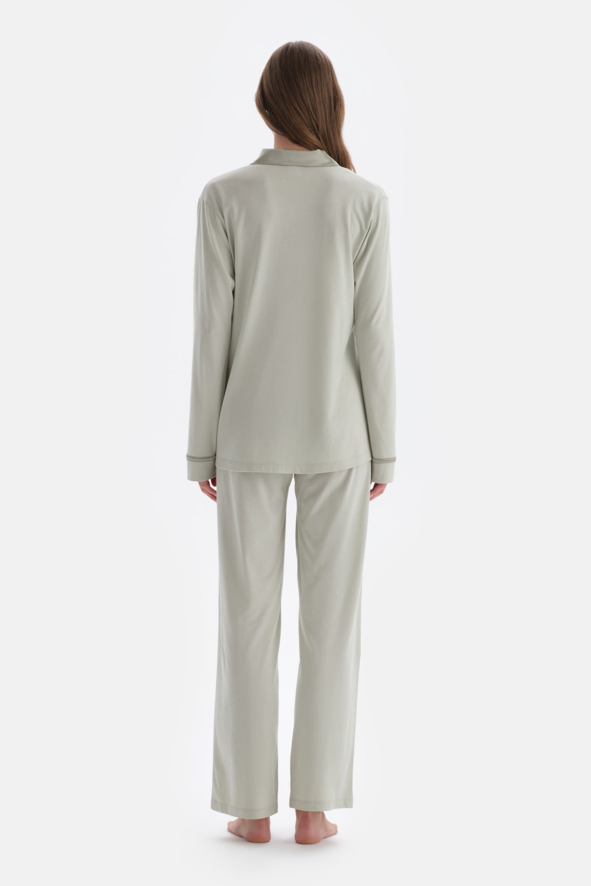 Açık Yeşil Saten Yaka Detaylı Örme Pijama Takımı