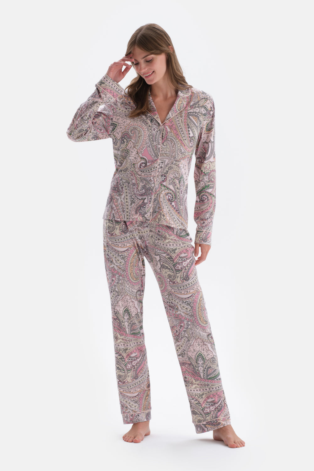 MULTICOLOR SHIRT COLLAR PAISLEY PATTERN KNITTED PAJAMAS SUIT