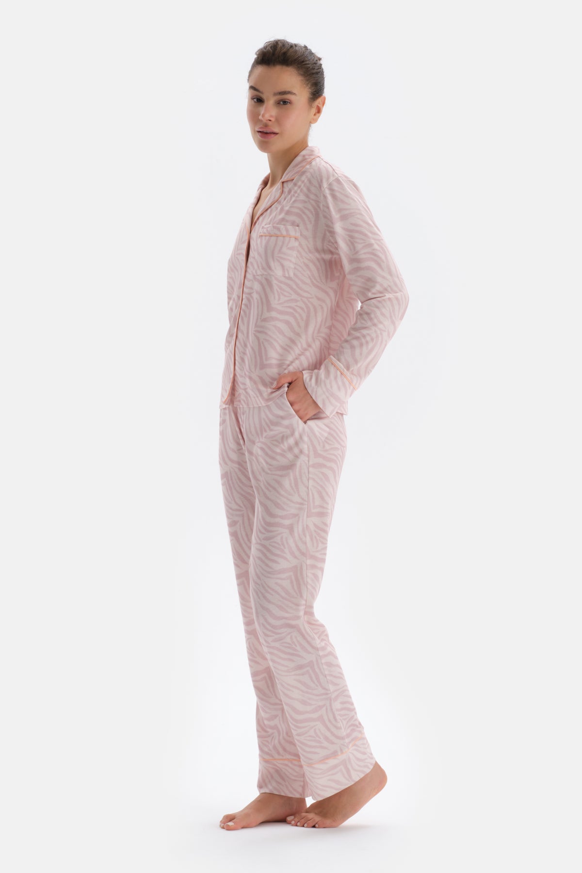 Powder SIZE PRINTED TIE DETAILED SHIRT PANTS PAJAMAS SUIT