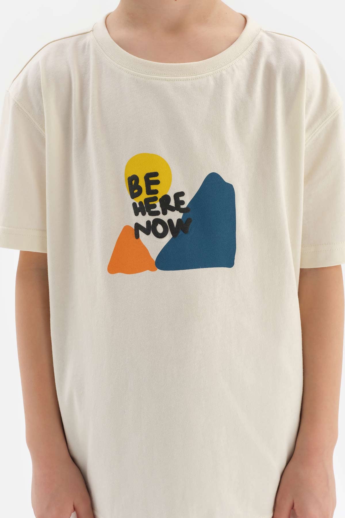 ECRU SLOGAN PRINTED SHORT SLEEVE T-SHIRT SHORTS PAJAMAS SUIT