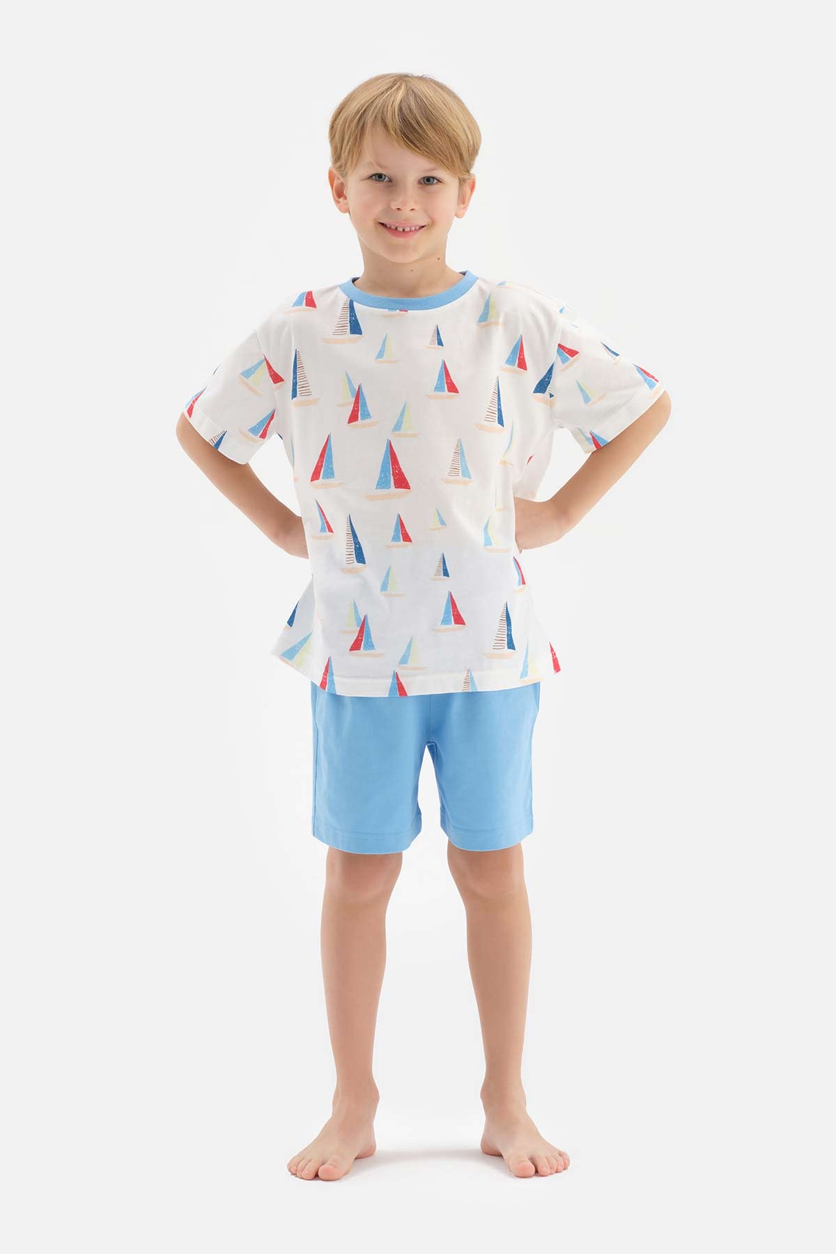 WHITE SAIL PRINTED CREW-NECK T-SHIRT SHORTS PAJAMAS SUIT
