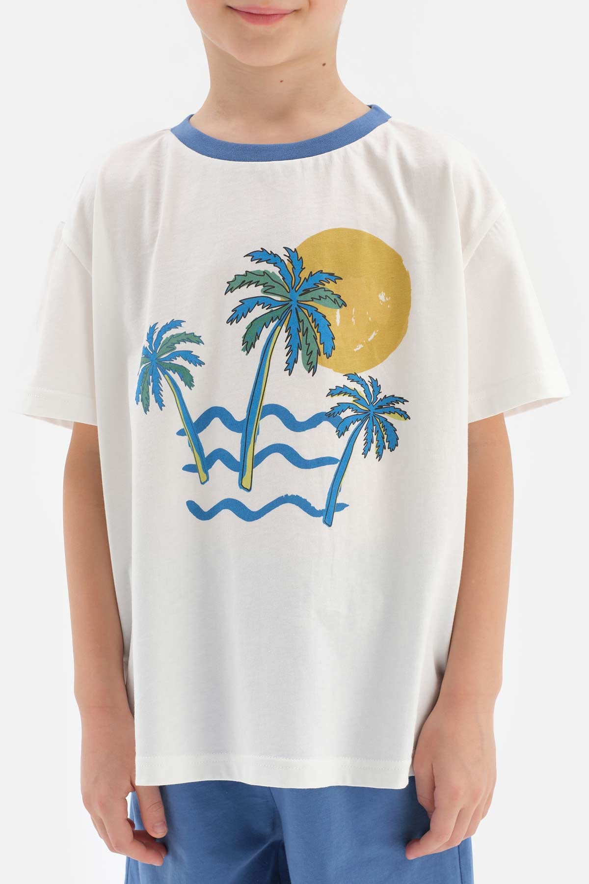 WHITE PALM PRINTED CREW-NECK SHORT SLEEVE T-SHIRT SHORTS PAJAMAS SUIT