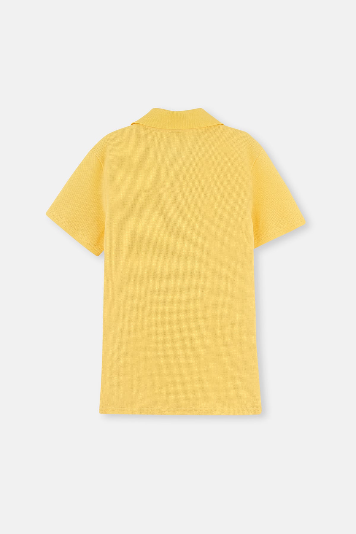 YELLOW T-SHIRT