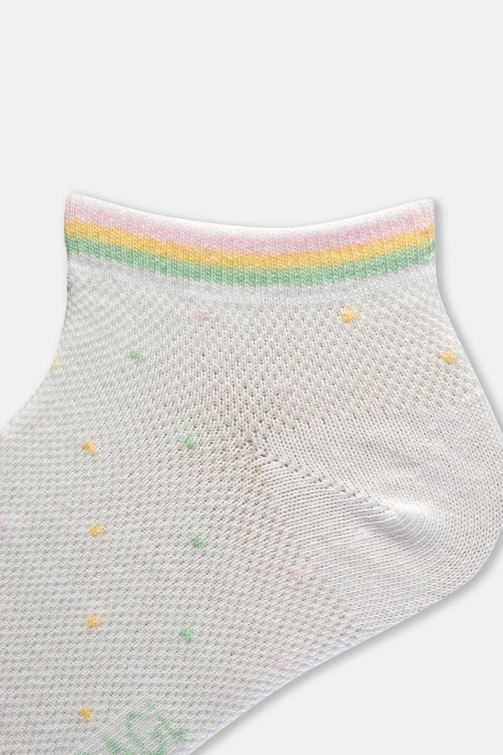 WHITE SOCKS