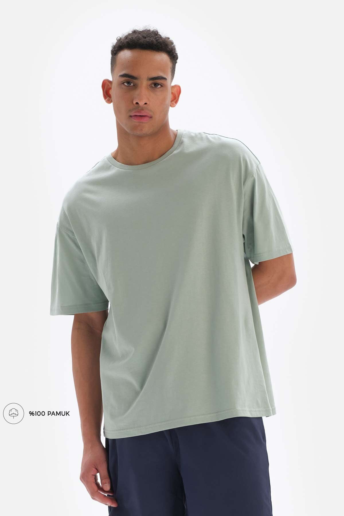 MINT GREEN T-SHIRT
