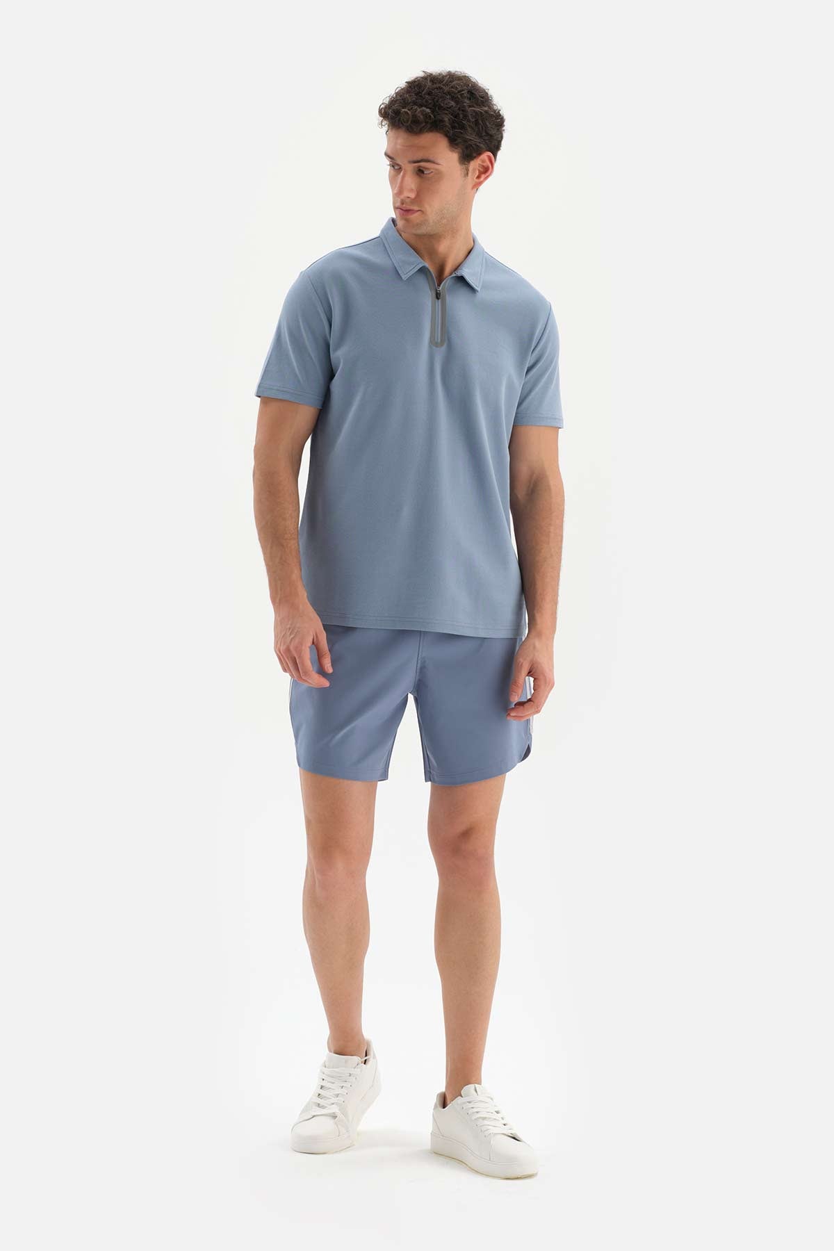 INDIGO T-SHIRT