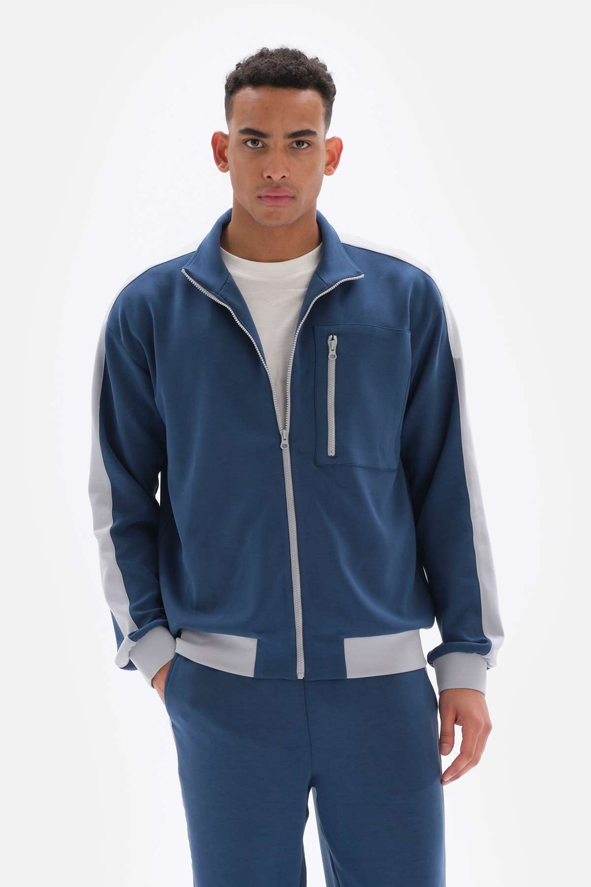 DARK INDIGO JACKET