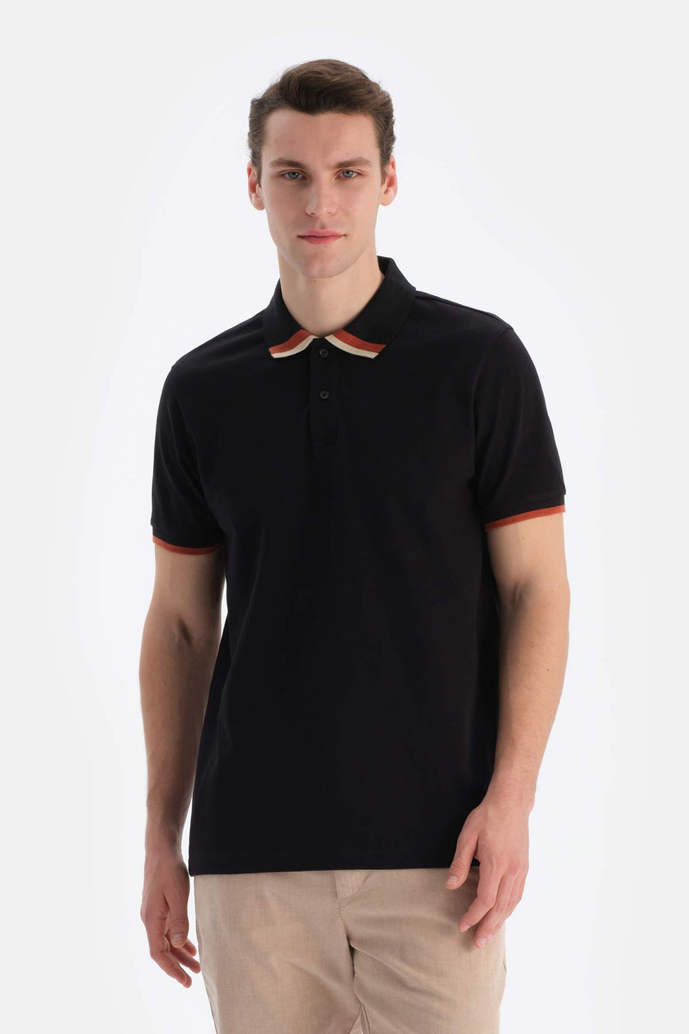 Siyah Polo Yaka Pike Tişört