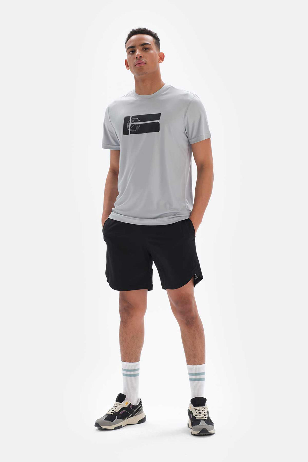 Gri Dagi Active is Topu Baskılı T-Shirt