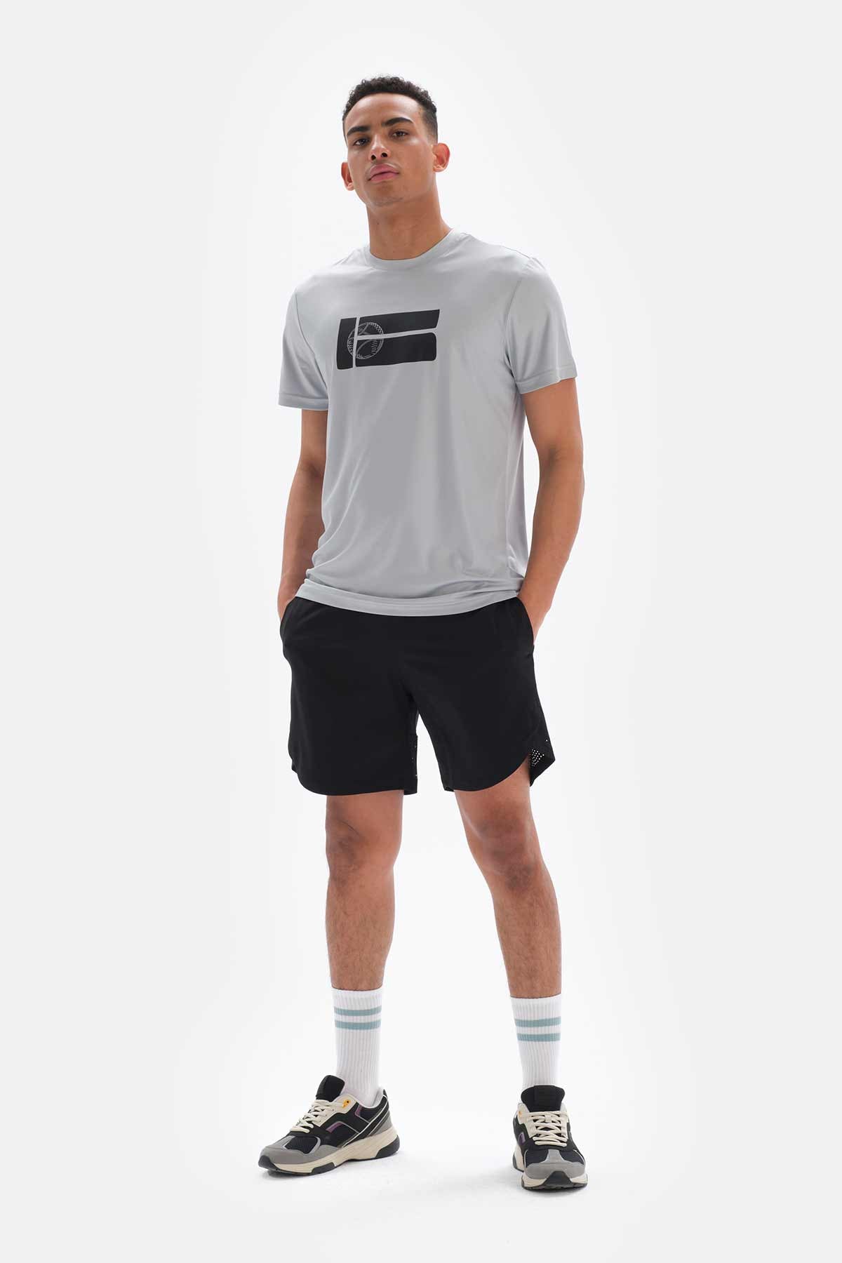GREY T-SHIRT