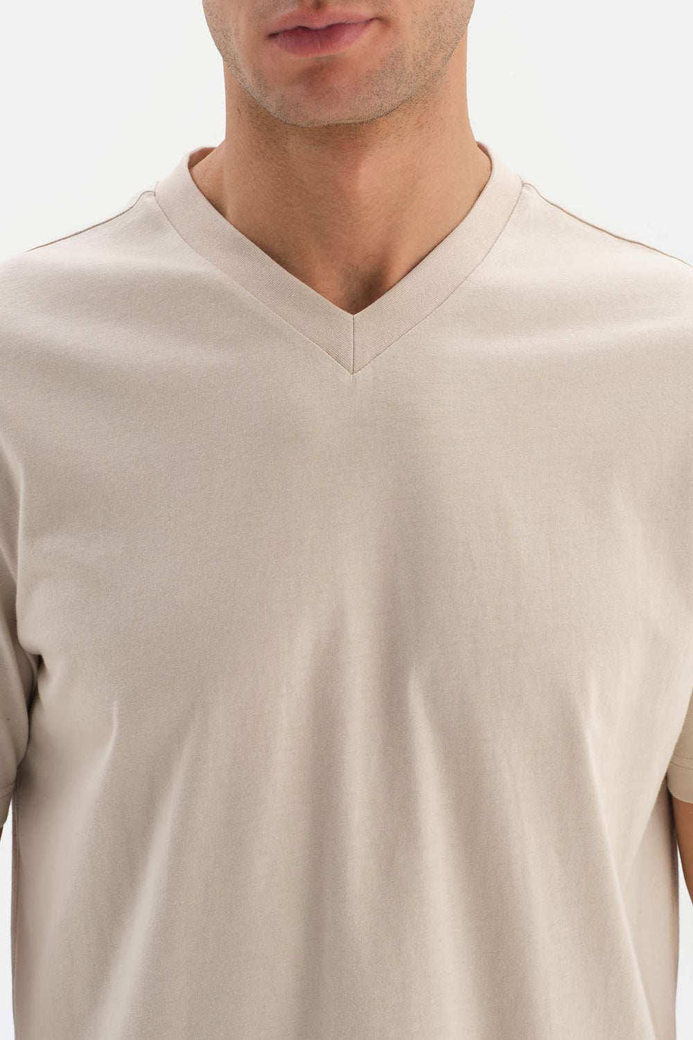 Bej V Yaka Basic Supima T-Shirt