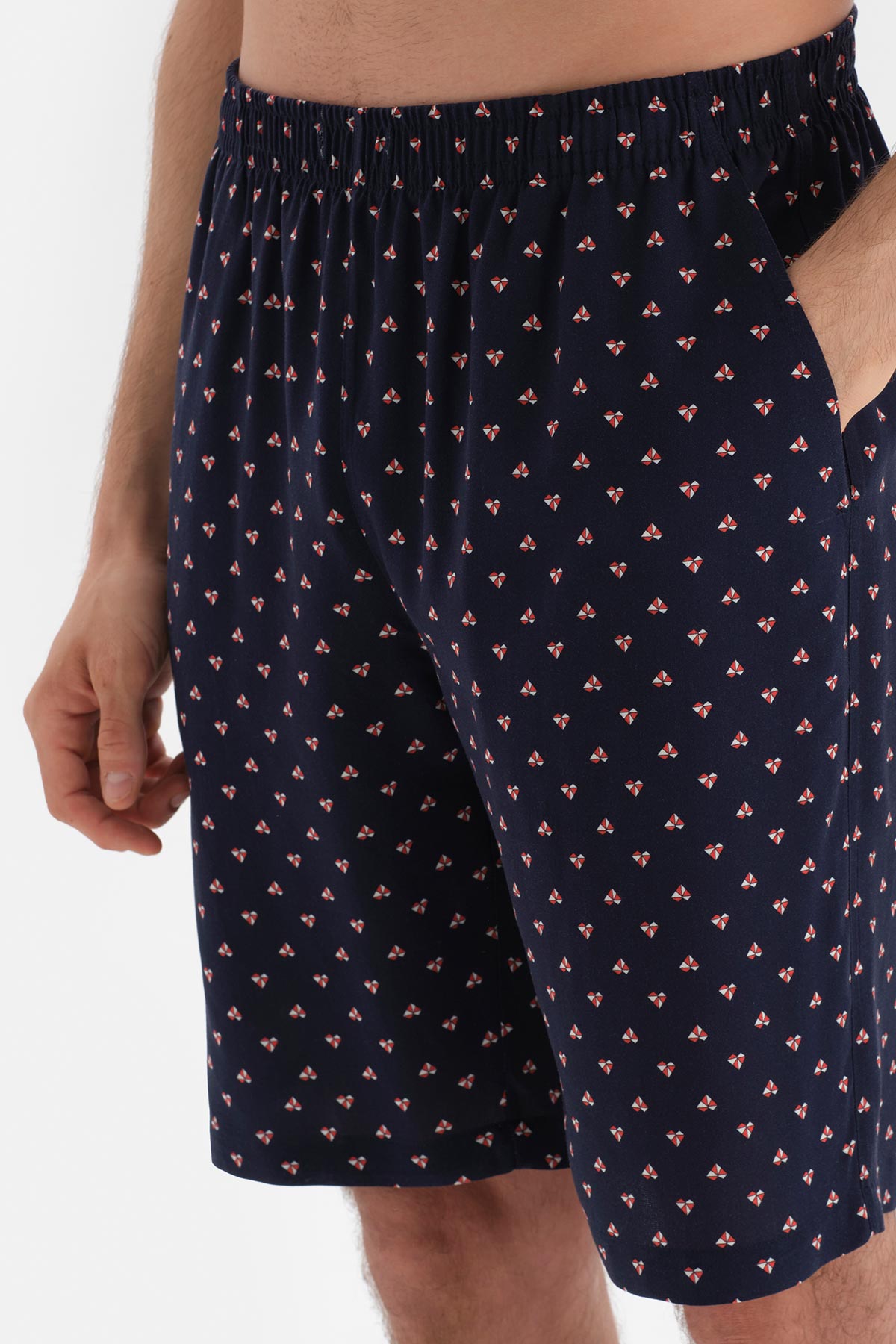 NAVY SHORTS
