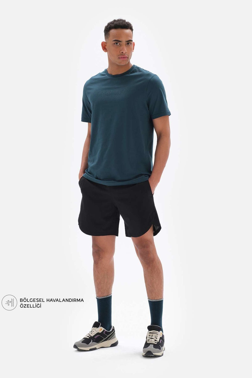 BLACK SHORTS