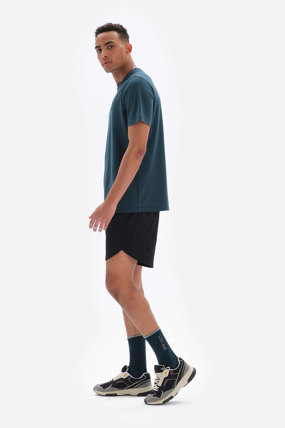 BLACK SHORTS