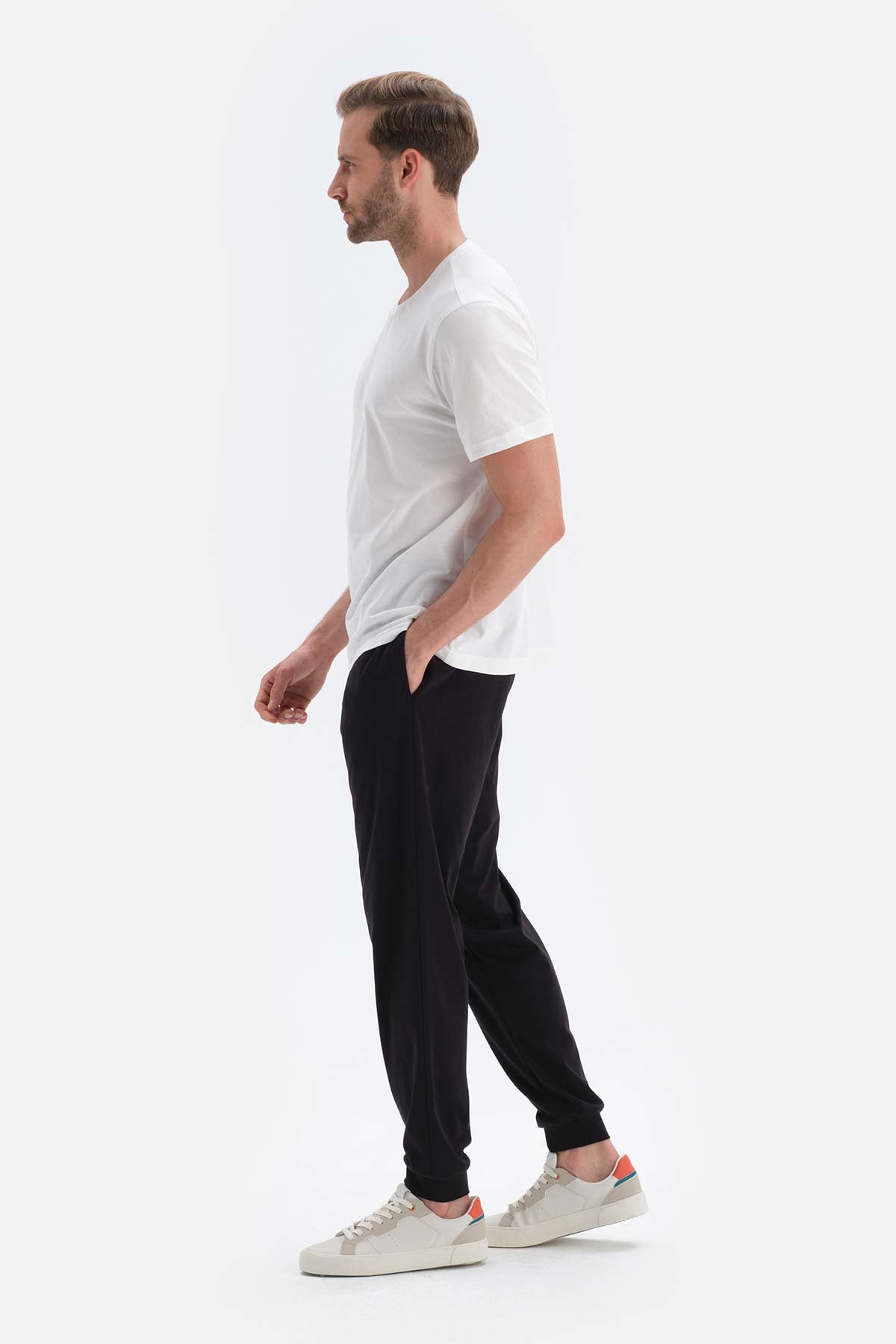 BLACK PYJAMA BOTTOM
