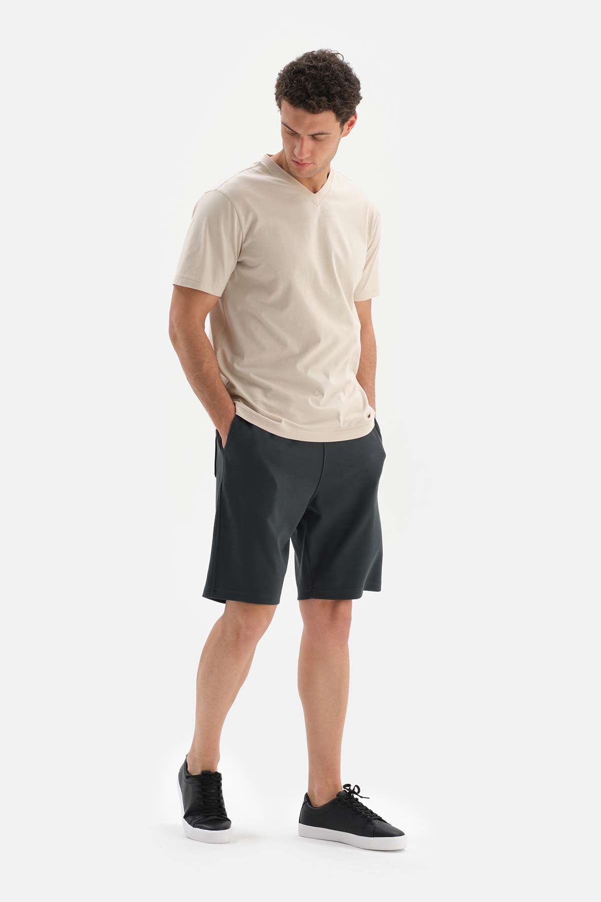 KHAKI FAKE CUPRO TWO THREAD SHORTS