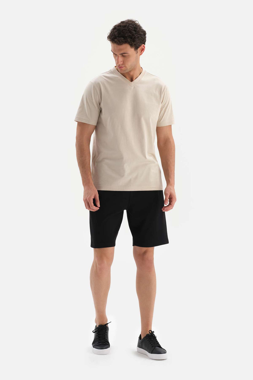 BLACK FAKE CUPRO TWO THREAD SHORTS