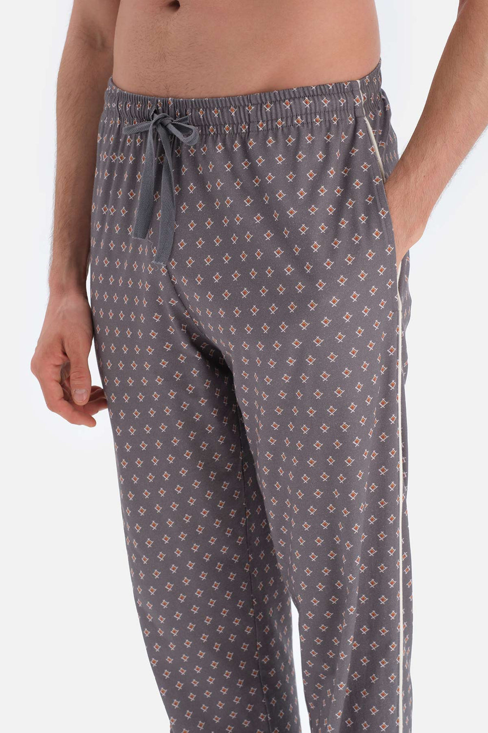 OFF WHITE PYJAMA SET
