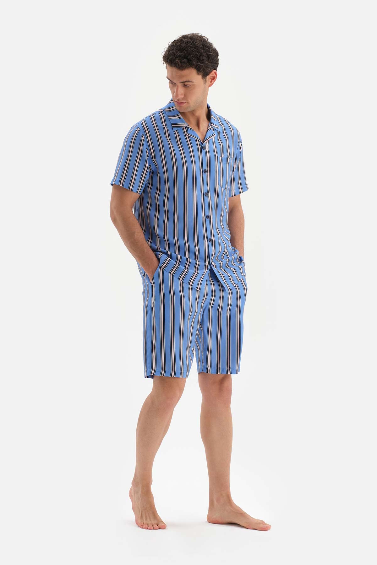 BLUE STRIPED WOVEN PAJAMAS SUIT WITH SHIRT COLLAR SHORTS