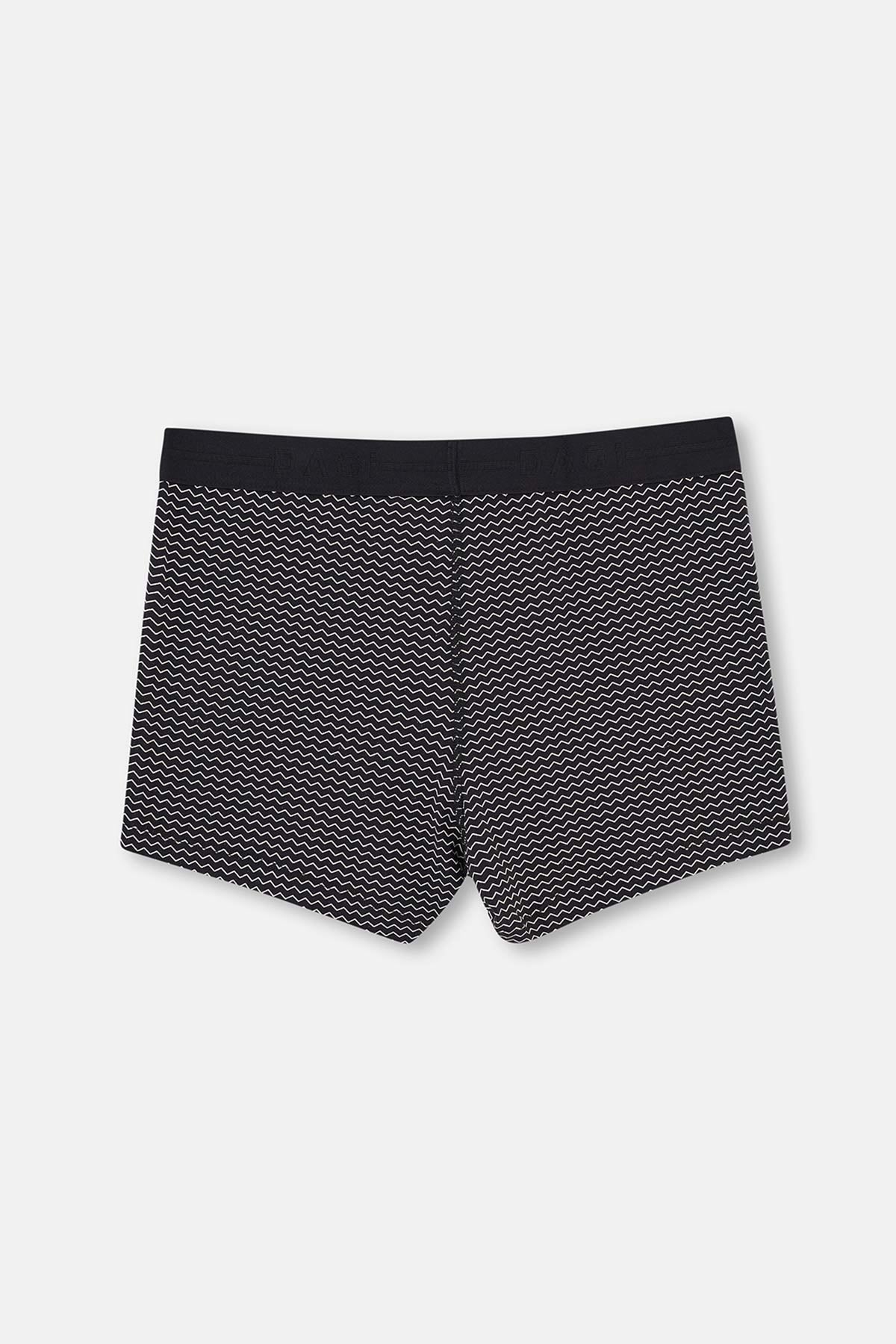 BLACK BOXER