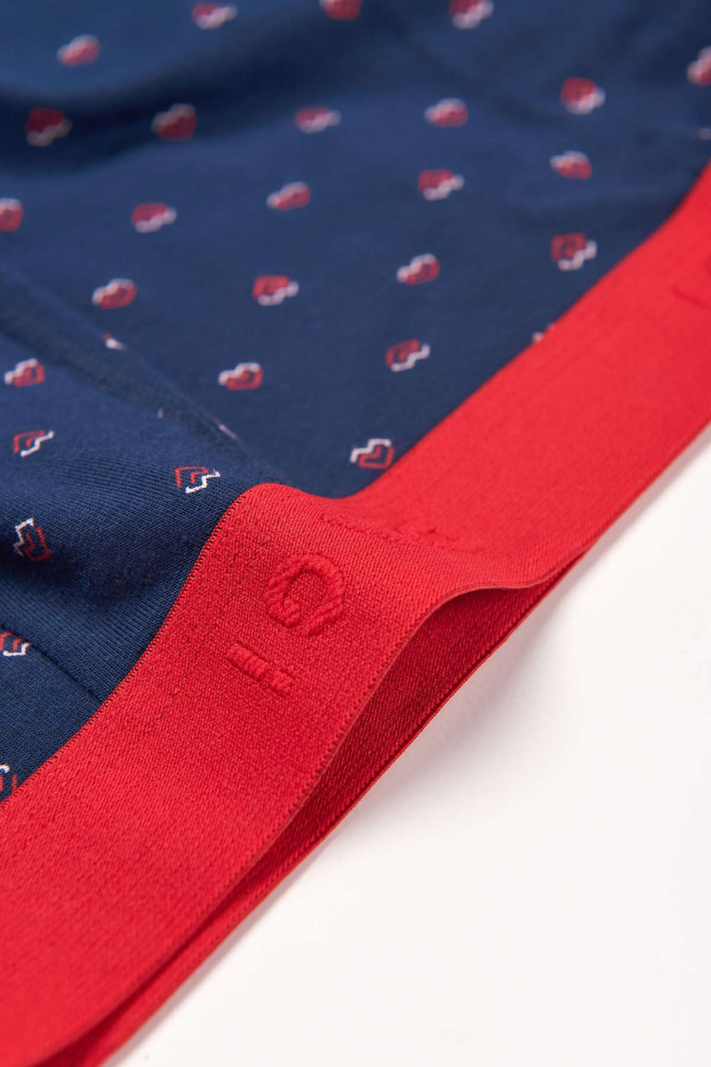 RED BOXER
