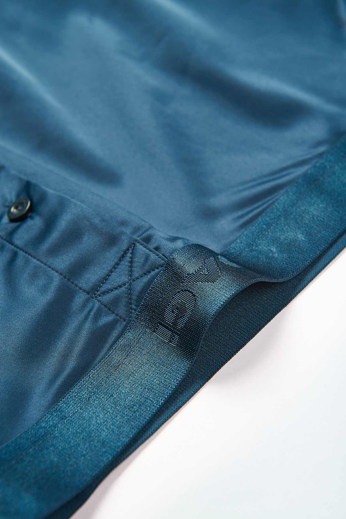 TEAL BOXER