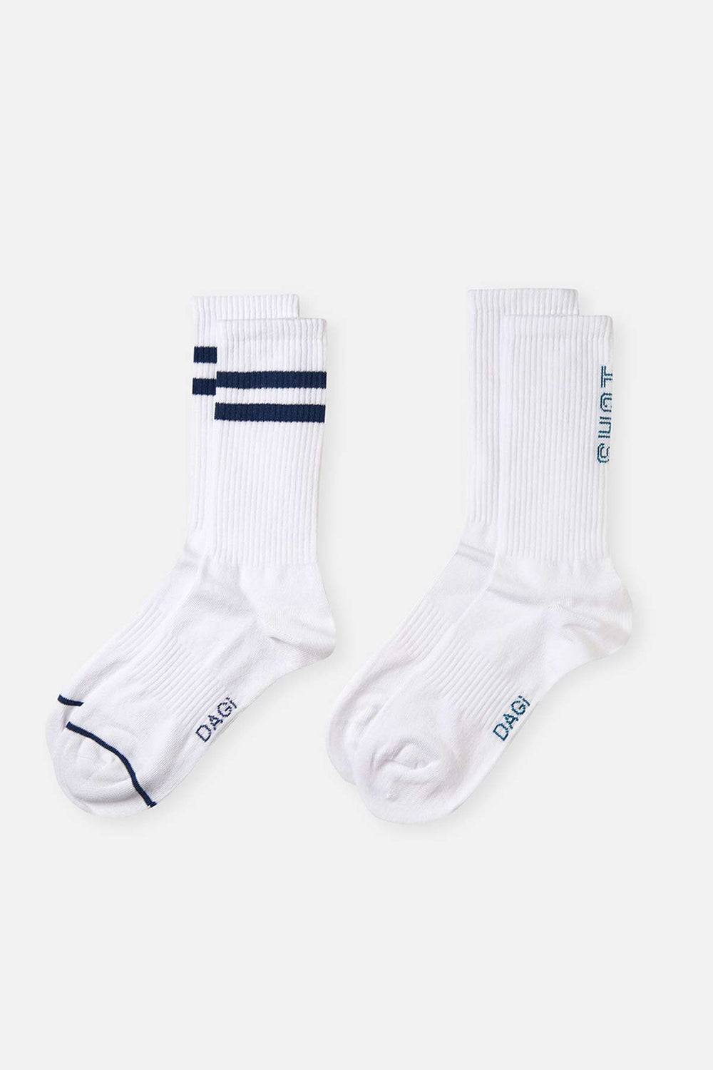 WHITE SOCKS