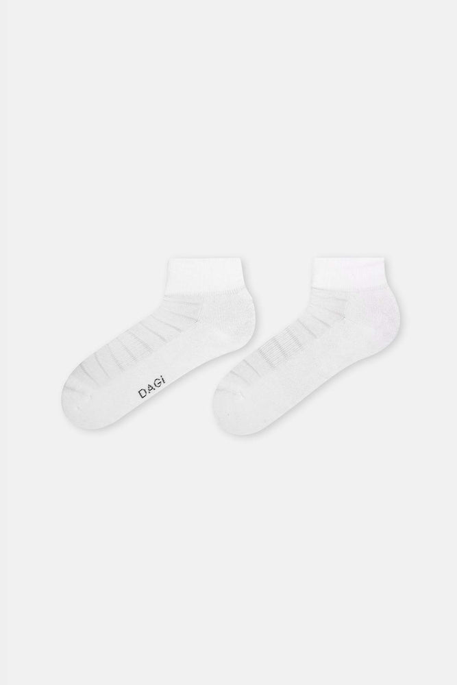 WHITE SOCKS