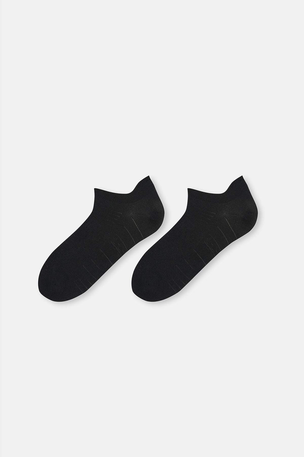 BLACK SOCKS