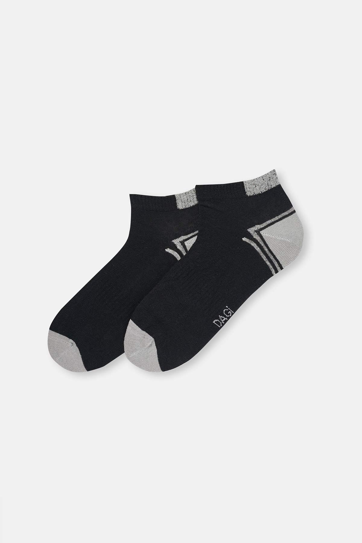 BLACK SOCKS