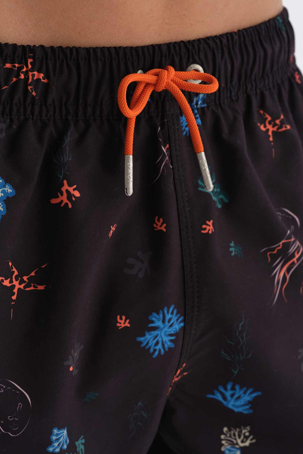 Lacivert Deniz Altı Desenli Kısa Deniz Şortu