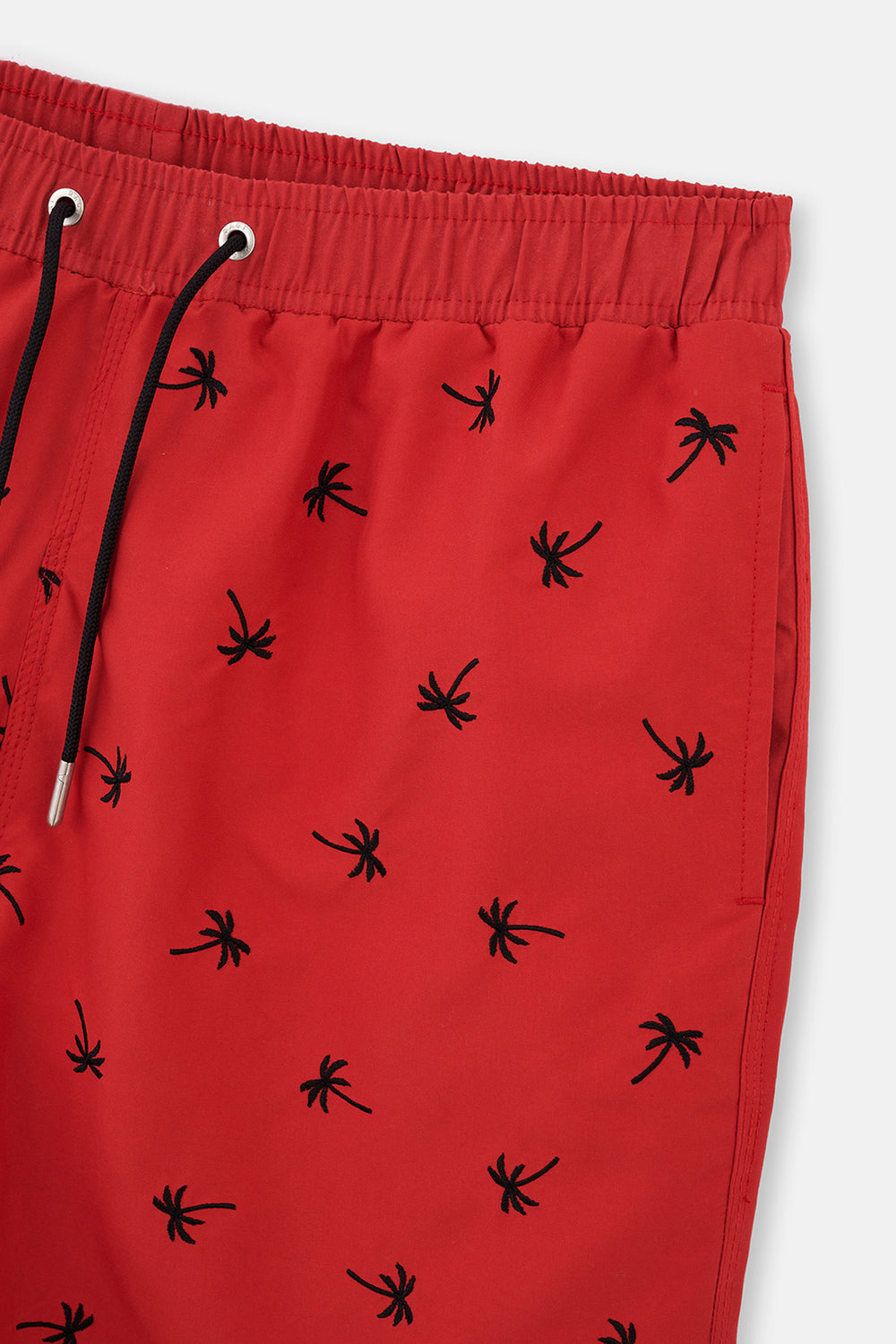 Kırmızı Palmiye Nakışlı Orta Deniz Şortu