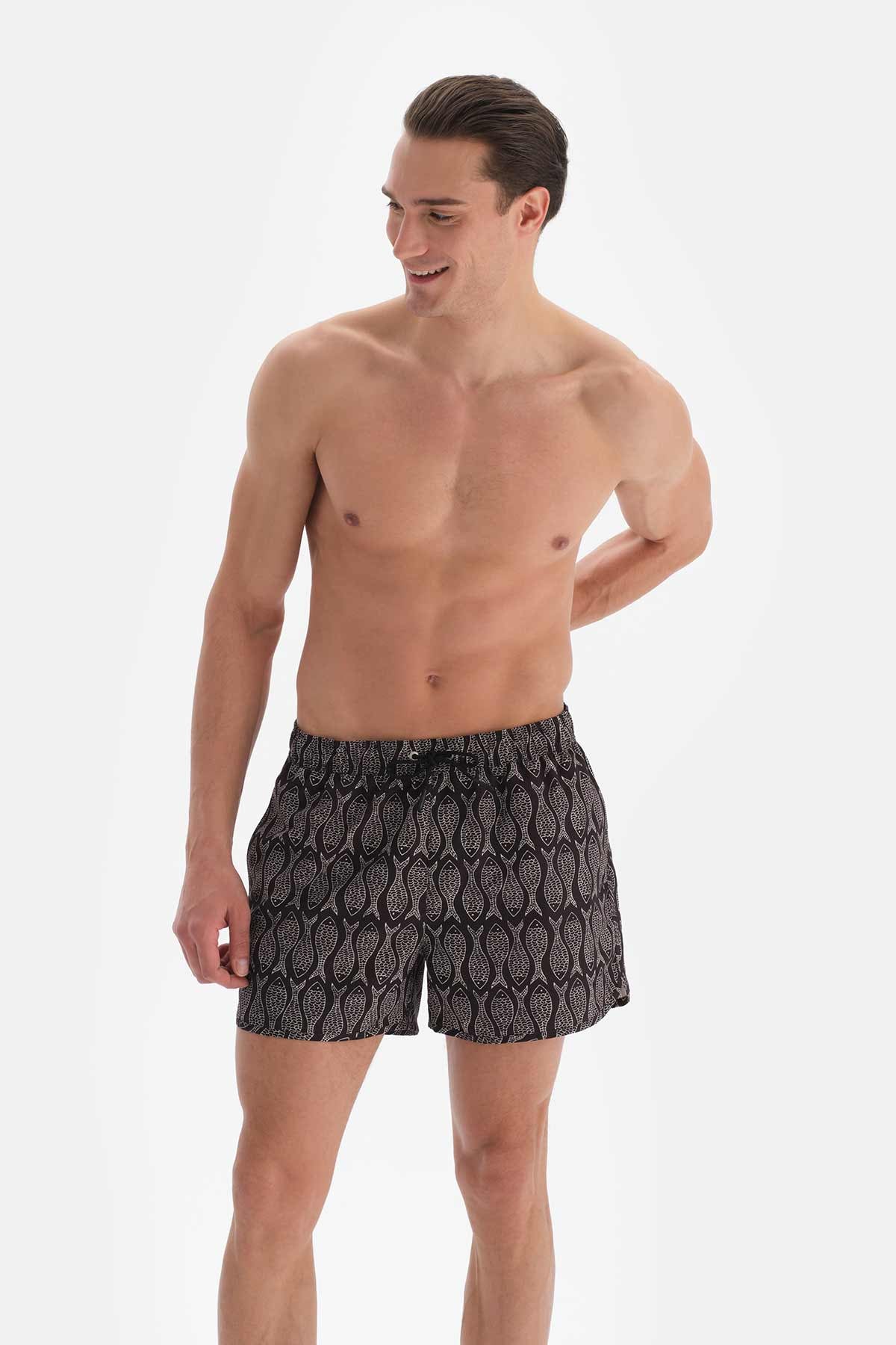 BLACK SHORTS