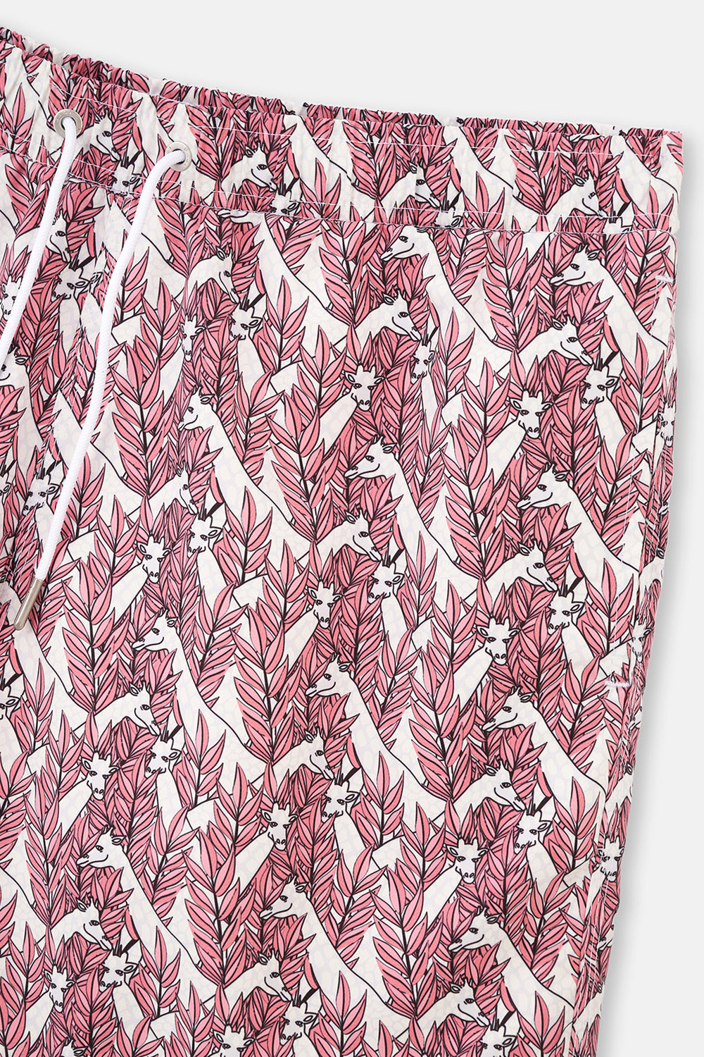 Pembe - Ekru Zürafa Desenli Orta Deniz Şortu