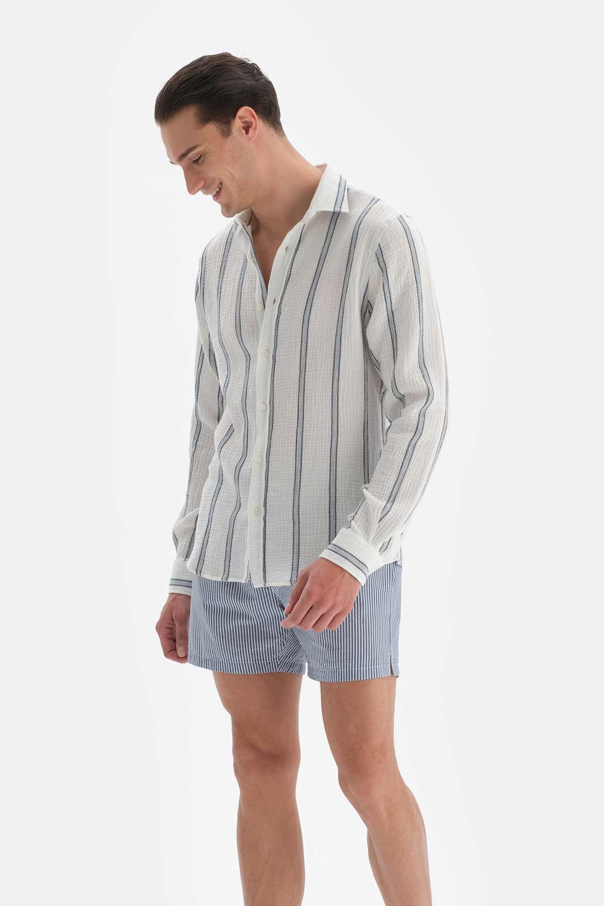 NAVY - WHITE SHORTS
