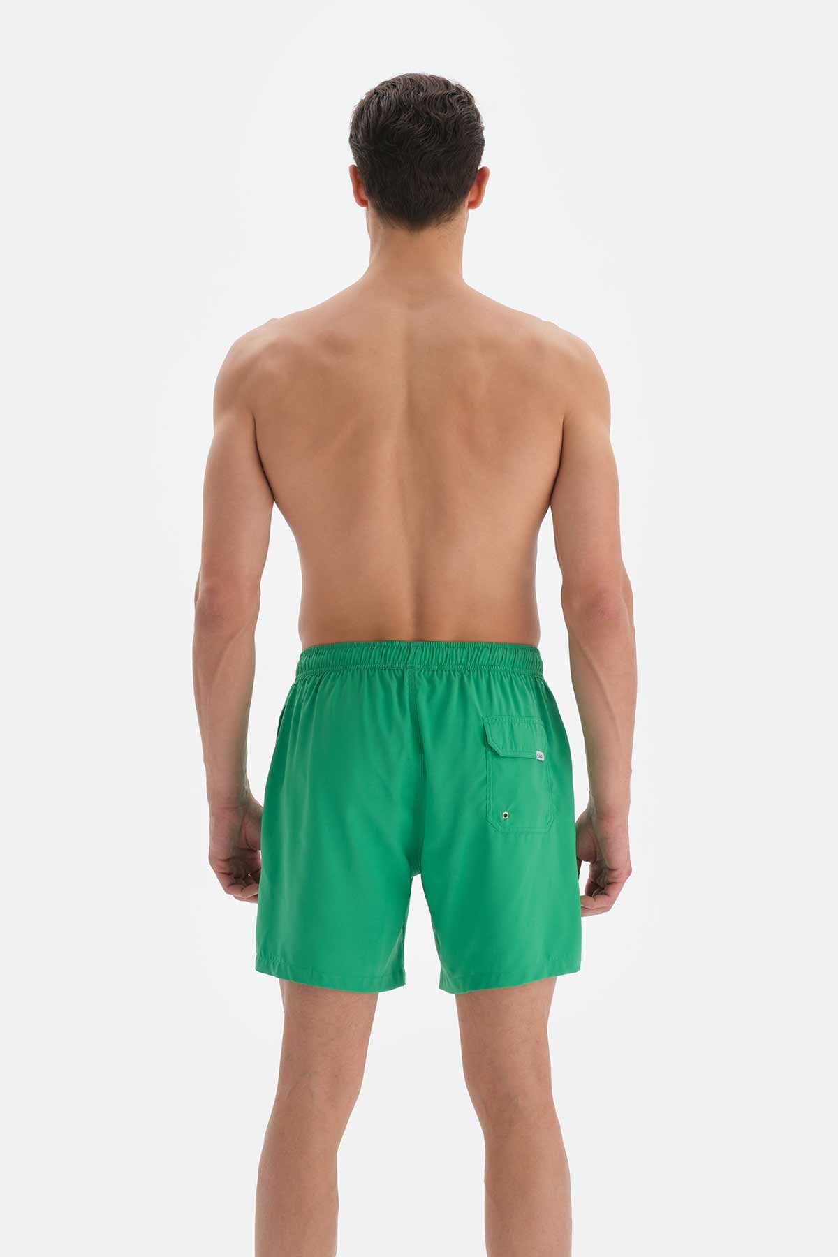 GREEN SHORTS