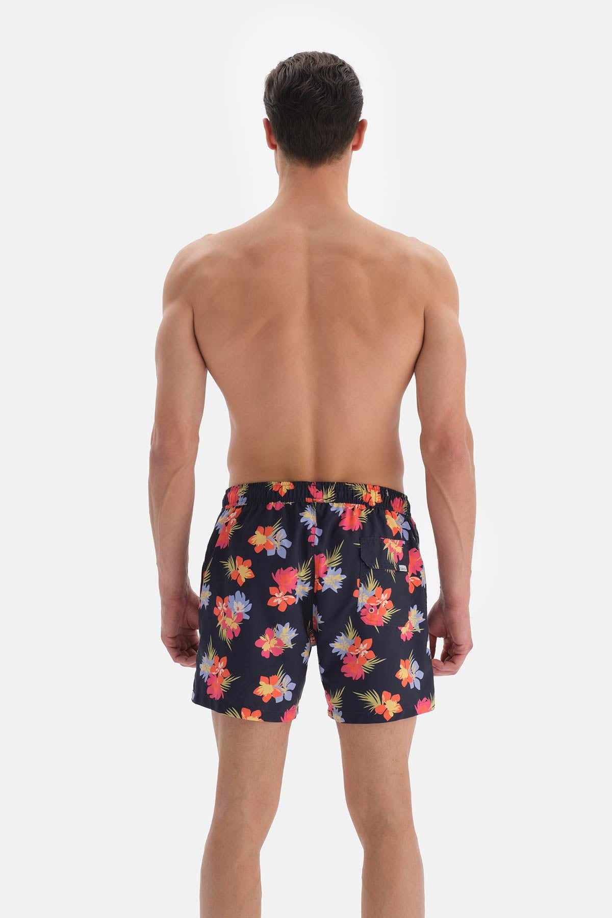 Lacivert - Pembe Çiçek Desenli Kısa Deniz Şortu