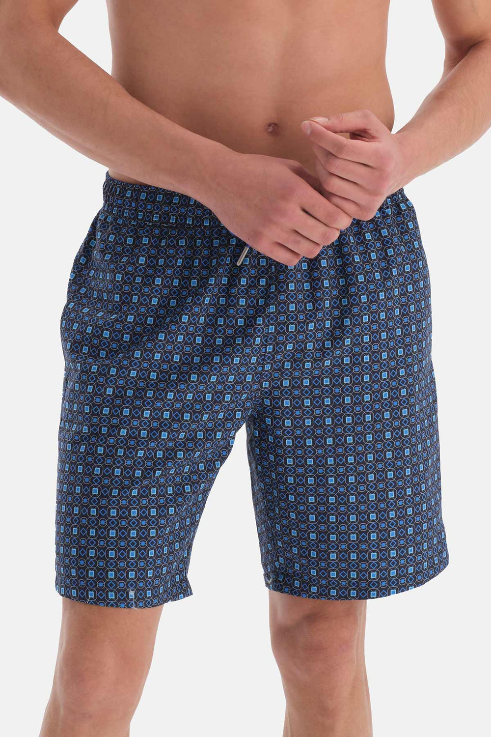 Lacivert Kravat Desenli Uzun Deniz Şortu