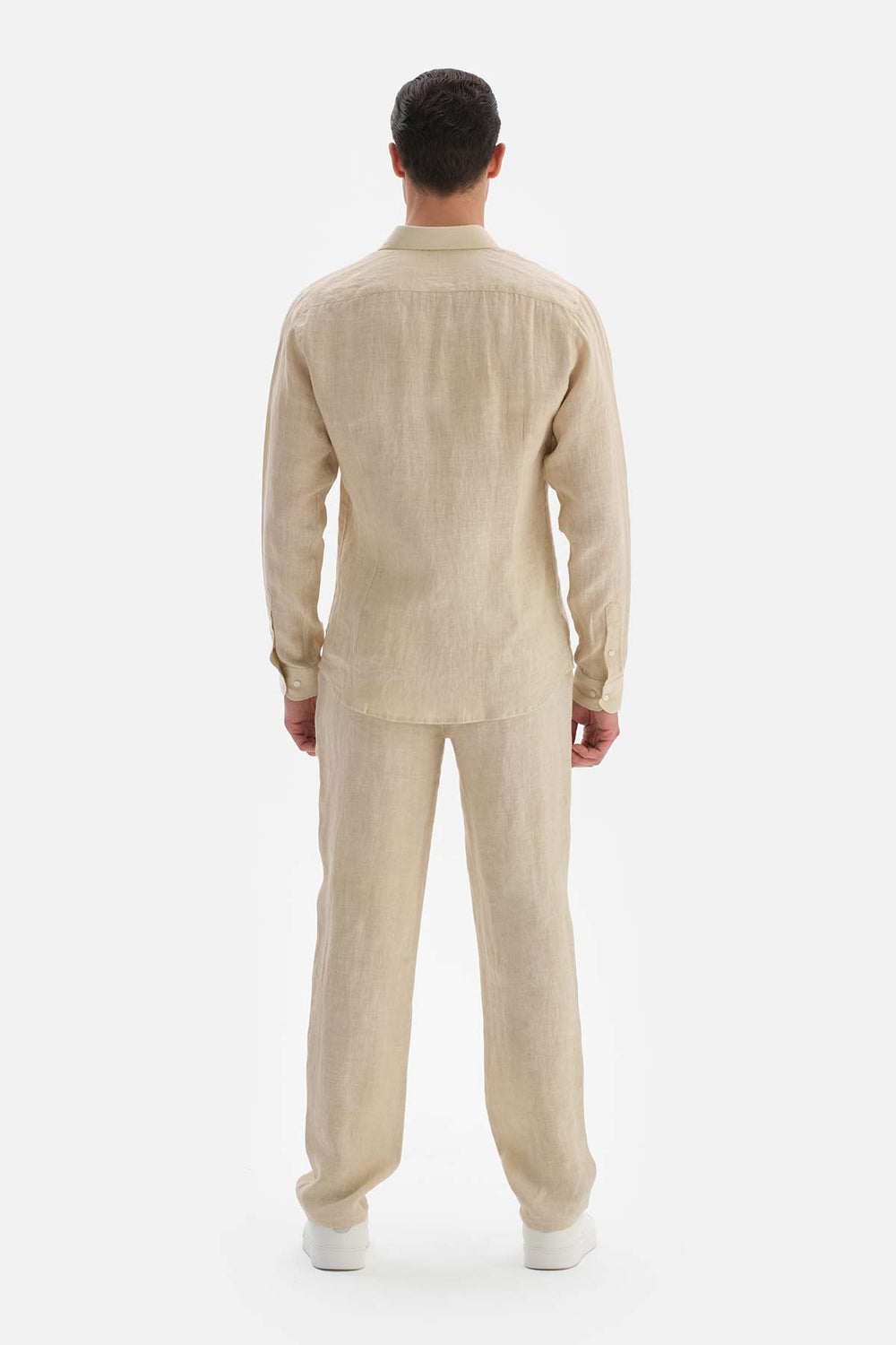 BEIGE TROUSERS