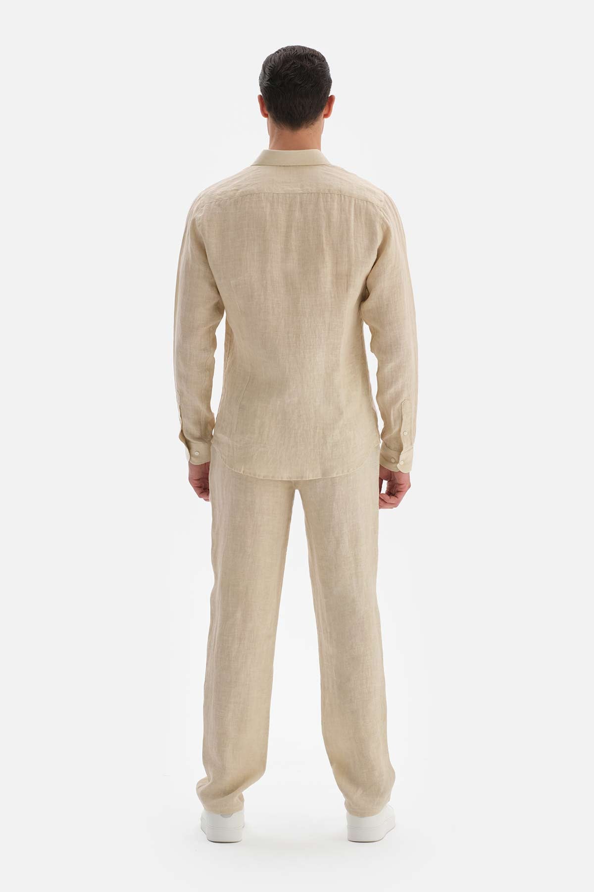 BEIGE TROUSERS